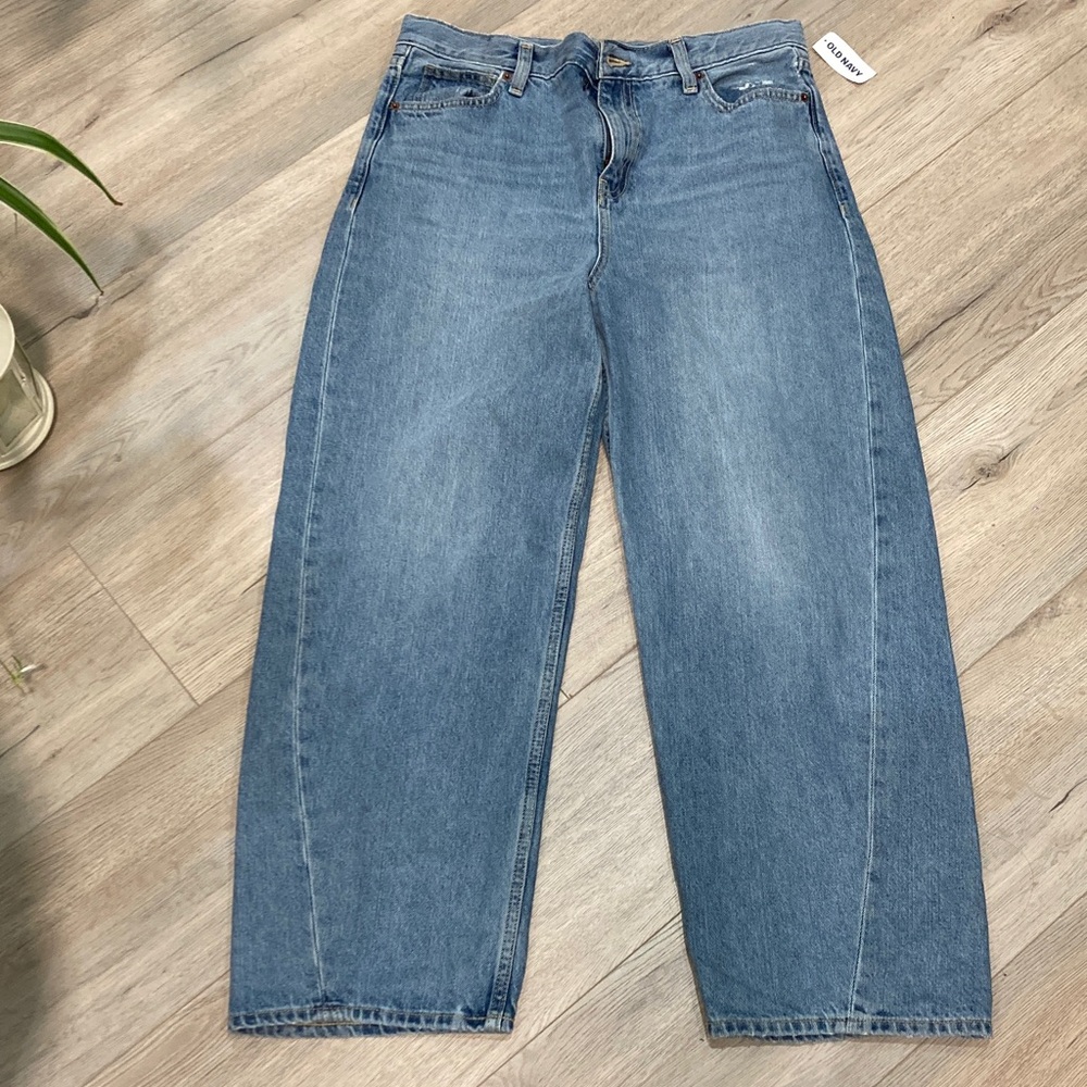 Old Navy Light Blue Super Baggy Barrel-Leg Jeans for Boys BNWT